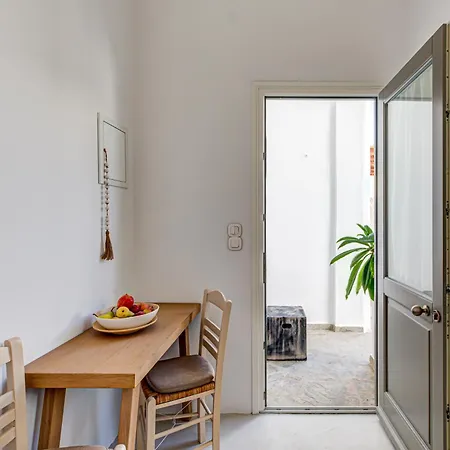 Apartment Silver Ammos *