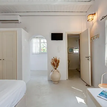 Silver Ammos * Parikia (Paros)