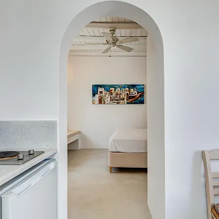 Apartment Silver Ammos