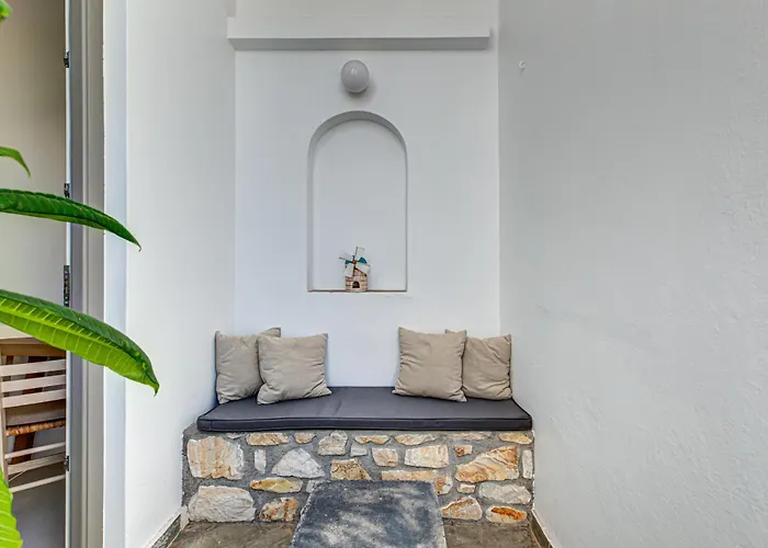 شقة Silver Ammos *